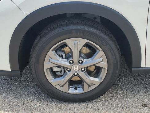 New 2026 Honda HR-V LX image 8