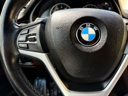 Used 2018 BMW X5 xDrive40e AWD/4WD image 36