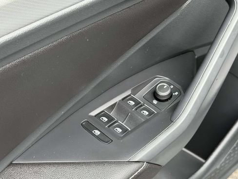 Certified 2023 Volkswagen Jetta S FWD image 17