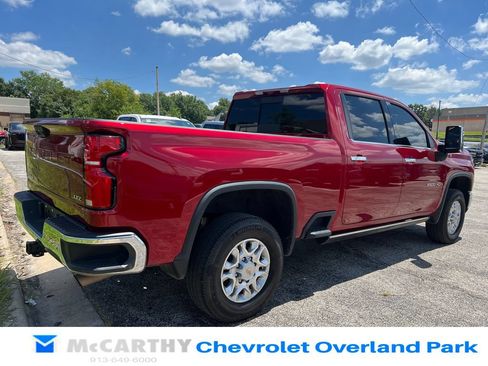 Used 2024 Chevrolet Silverado 2500 LTZ w/ LTZ Premium Package AWD/4WD image 3
