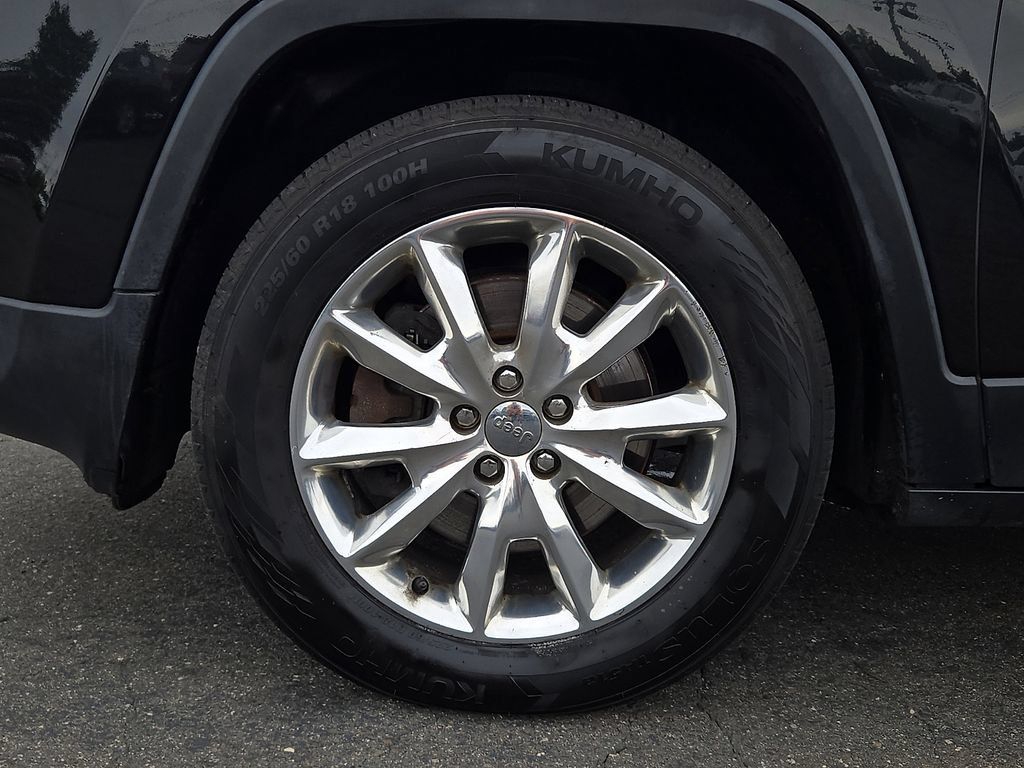 Used 2014 Jeep Cherokee Limited AWD/4WD image 9