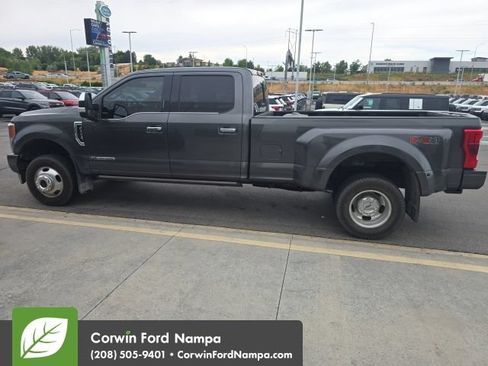 Used 2019 Ford F350 Platinum w/ Platinum Ultimate Package AWD/4WD image 11