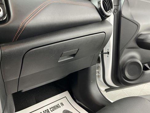 Used 2024 Nissan Kicks SR w/ SR Premium Package FWD image 31