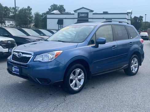 Used 2016 Subaru Forester 2.5i Premium w/ All-Weather Package AWD/4WD image 3