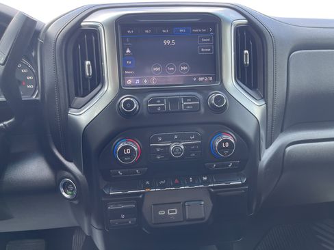 Used 2019 Chevrolet Silverado 1500 LT w/ Texas Edition image 26