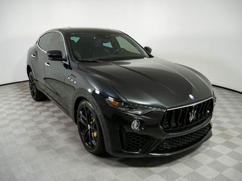 Used 2022 Maserati Levante Modena AWD/4WD image 26