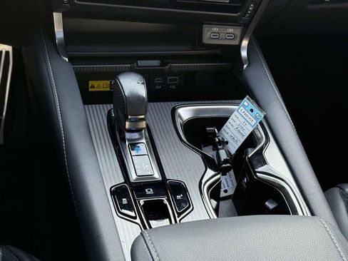 Used 2024 Lexus RX 500h F Sport image 21