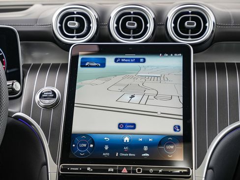 New 2026 Mercedes-Benz GLC 300 4MATIC image 14