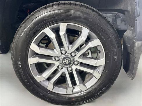 Certified 2026 Toyota 4Runner Limited AWD/4WD image 32