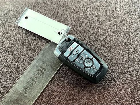 Used 2023 Ford F150 Lariat w/ Equipment Group 502A High image 9