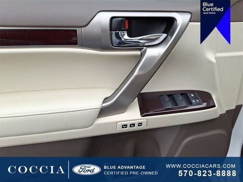 Used 2016 Lexus GX 460 image 12