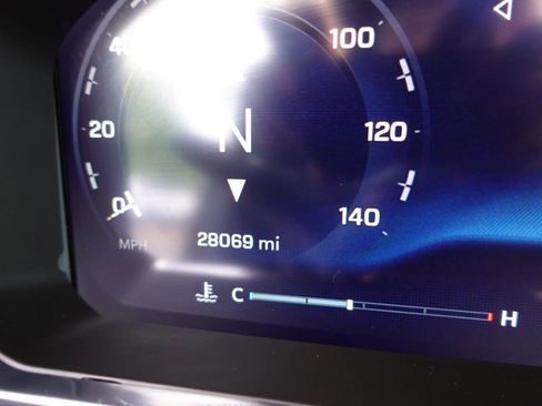 Used 2023 Chevrolet Silverado 1500 LT AWD/4WD image 48
