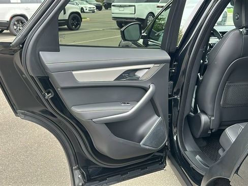 Certified 2025 Jaguar F-PACE R-Dynamic S AWD/4WD image 20