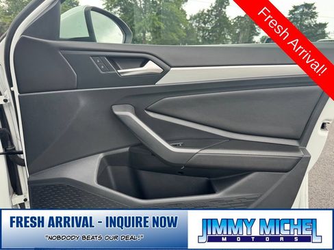 Used 2025 Volkswagen Jetta S FWD image 15