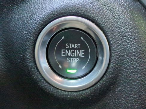 Used 2021 Chevrolet Silverado 1500 LT image 27