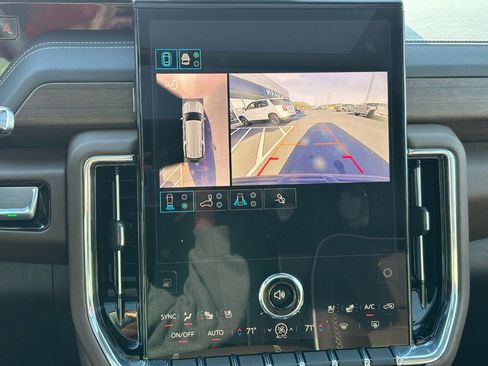 New 2025 GMC Yukon XL Denali Ultimate image 26