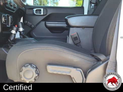 Used 2018 Jeep Wrangler Unlimited Sport AWD/4WD image 24