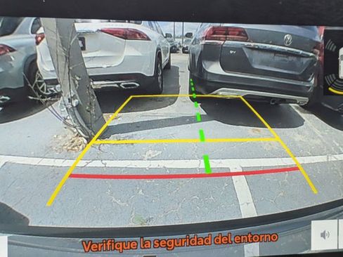 Used 2025 Toyota Corolla Cross XLE w/ Convenience Package image 13