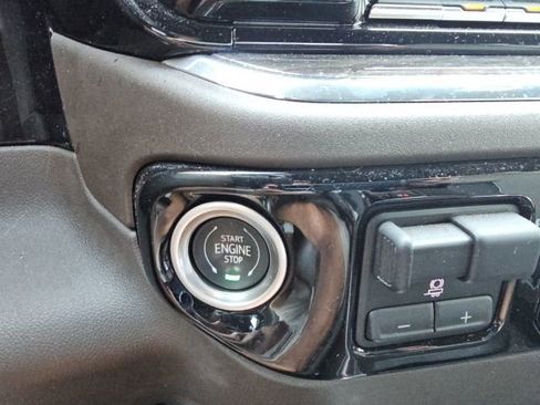 Used 2024 Chevrolet Silverado 1500 LTZ image 44