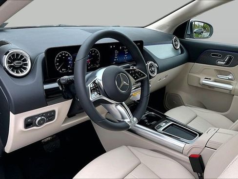 New 2026 Mercedes-Benz GLA 250 4MATIC image 8