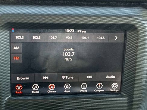 Used 2022 Jeep Wrangler Unlimited Sport AWD/4WD image 31