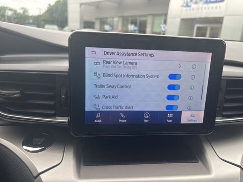 Used 2022 Ford Explorer XLT w/ Equipment Group 202A image 20