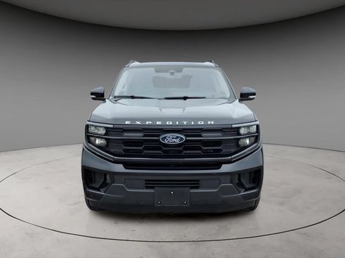 Used 2025 Ford Expedition Active AWD/4WD image 15