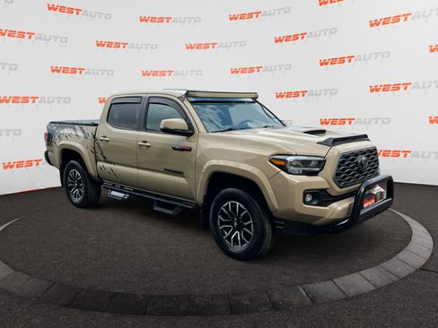 Used 2020 Toyota Tacoma TRD Sport image 7