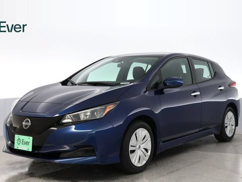 Used 2025 Nissan Leaf S FWD image 2