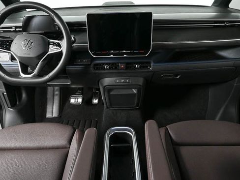 New 2025 Volkswagen ID. Buzz Pro S image 19