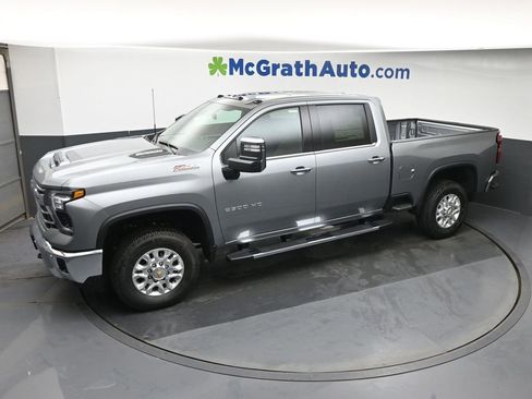 New 2026 Chevrolet Silverado 2500 LTZ w/ LTZ Convenience Package AWD/4WD image 24