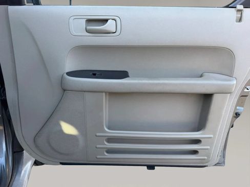 Used 2010 Honda Element LX image 15