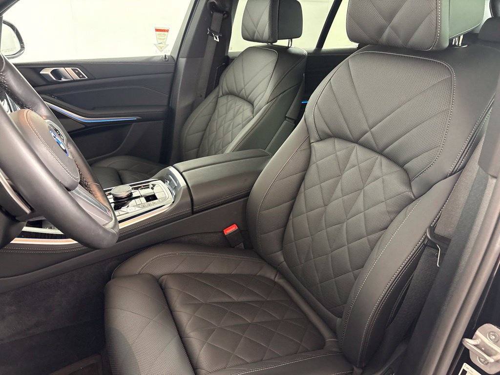 Certified 2026 BMW X5 xDrive50e w/ M Sport Package AWD/4WD image 25