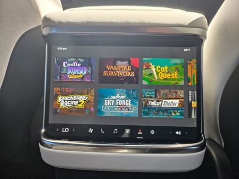 Used 2023 Tesla Model X image 63