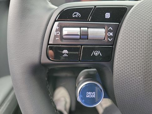 Used 2025 Hyundai Ioniq 5 XRT AWD/4WD image 6