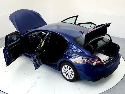 Certified 2023 Toyota Camry LE image 19