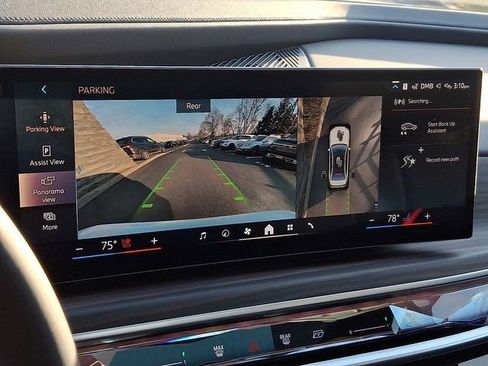 New 2026 BMW 740i xDrive w/ Executive Package image 19