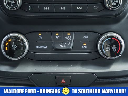 Used 2024 Ford Transit 250 Low Roof w/ Exterior Upgrade Package RWD image 28