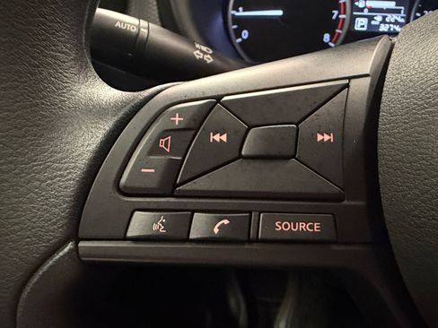 Used 2025 Nissan Kicks Play S FWD image 18