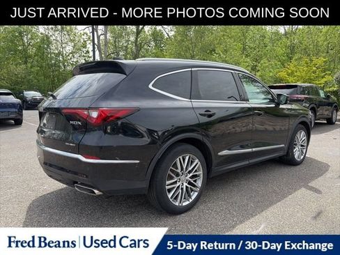 Used 2023 Acura MDX SH-AWD w/ Advance Package image 7