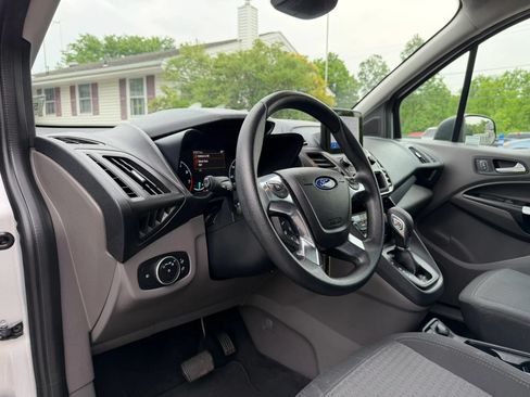 Used 2021 Ford Transit Connect XLT FWD image 10