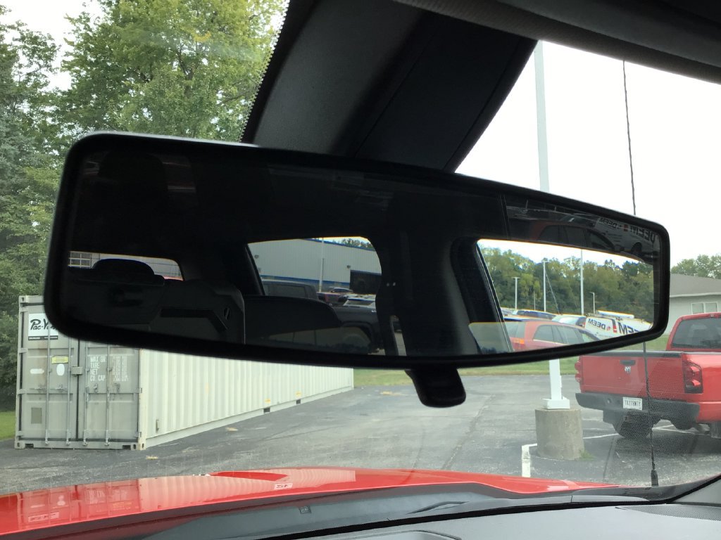 Used 2020 Chevrolet Silverado 1500 RST AWD/4WD image 28