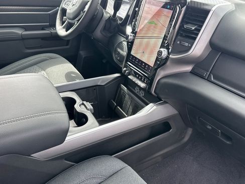 New 2027 RAM 3500 Big Horn AWD/4WD image 14