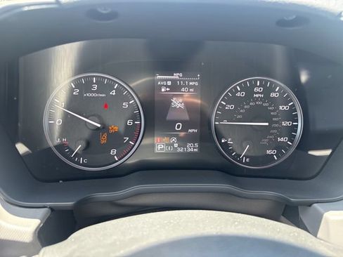 Used 2024 Subaru Crosstrek 2.5i Limited AWD/4WD image 28