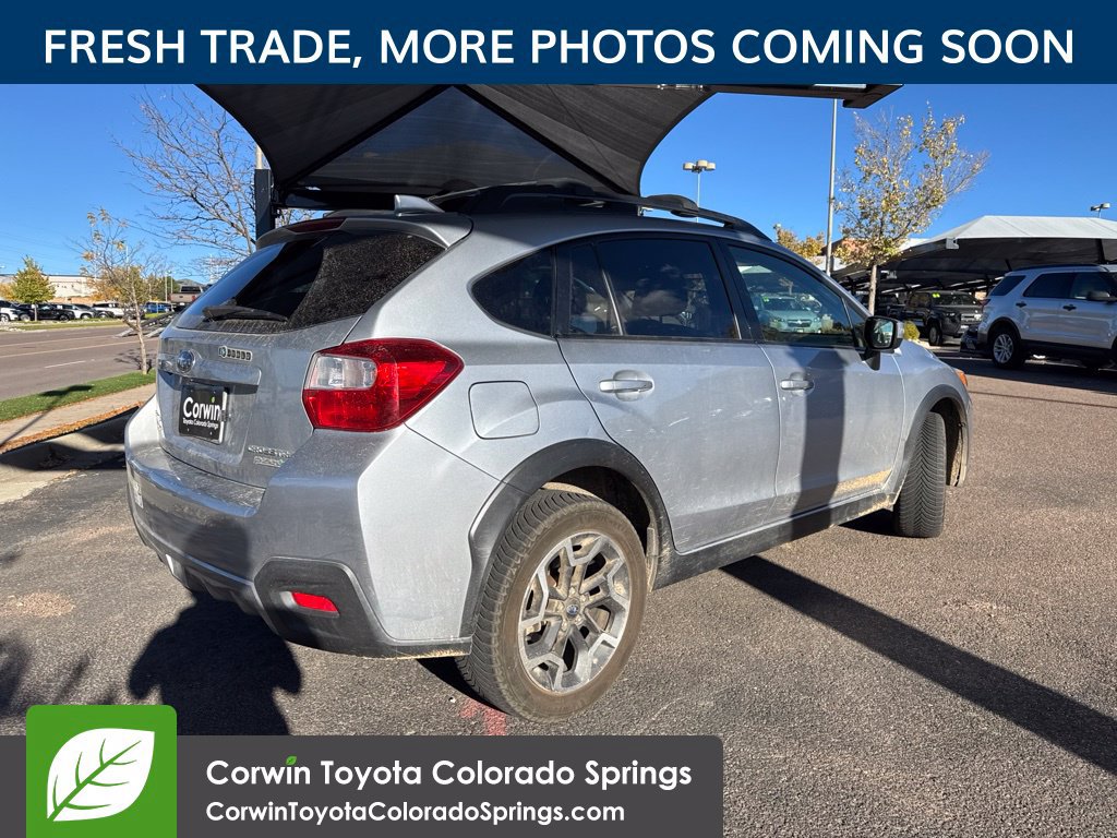 Used 2016 Subaru Crosstrek 2.0i Premium AWD/4WD image 3