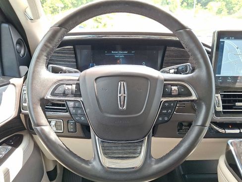 Used 2024 Lincoln Navigator L Black Label AWD/4WD image 21