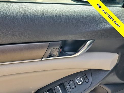 Used 2021 Honda Accord LX image 19