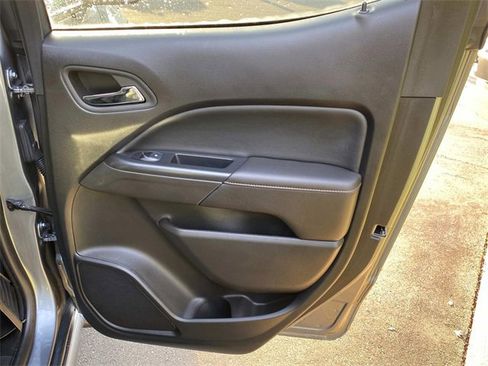 Used 2022 GMC Canyon AT4 w/ Driver Alert Package image 36