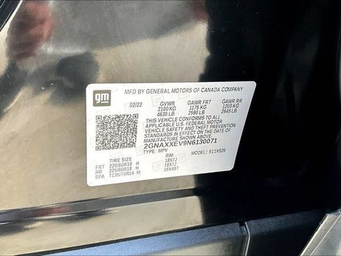 Used 2022 Chevrolet Equinox Premier AWD/4WD image 19