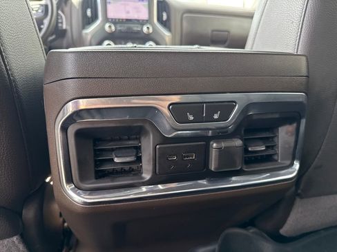 Used 2023 GMC Sierra 3500 Denali w/ Denali Ultimate Package AWD/4WD image 35